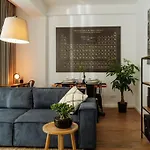 2 - New Building & Parking Бухарест