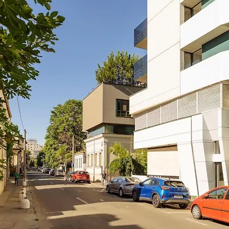 2 - New Building & Parking * Bukarest