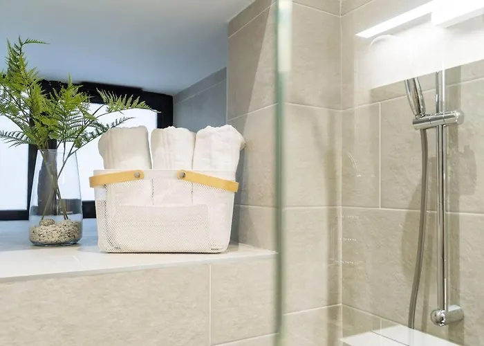 شقة 2 - New Building & Parking