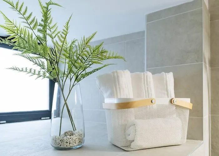 2 - New Building & Parking Daire Bükreş