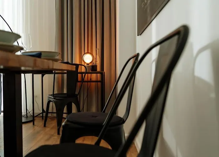 Apartament 2 - New Building & Parking *