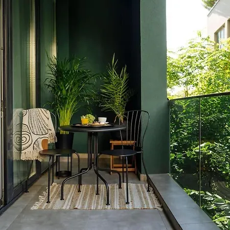 2 - New Building & Parking Apartament *