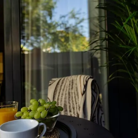 2 - New Building & Parking Apartament Bucureşti