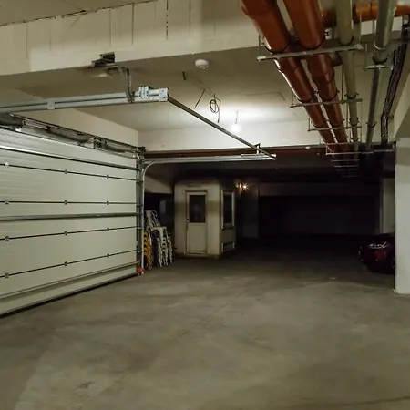 2 - New Building & Parking * Bukarest